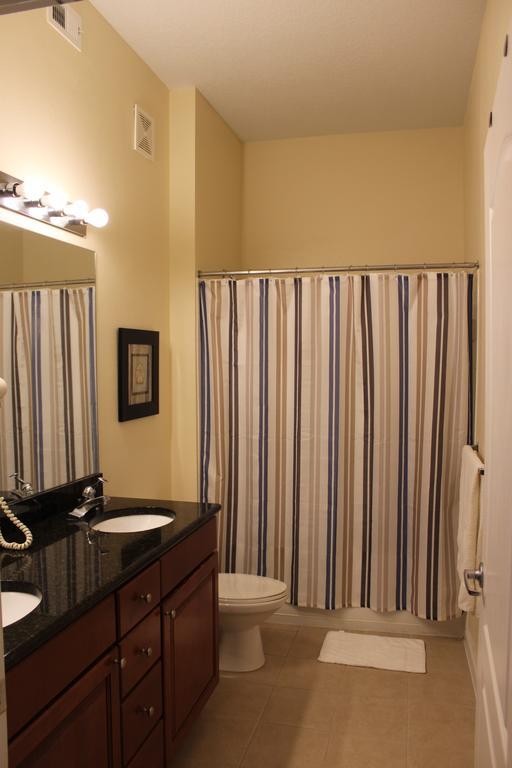 Cane Island Luxury Condo Kissimmee Room photo